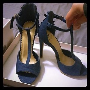 Madison blue heels